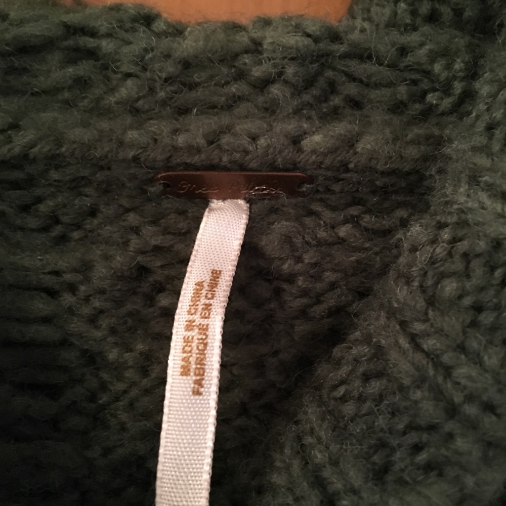 Free People green hooded sweater size medium - Picture 6 of 6